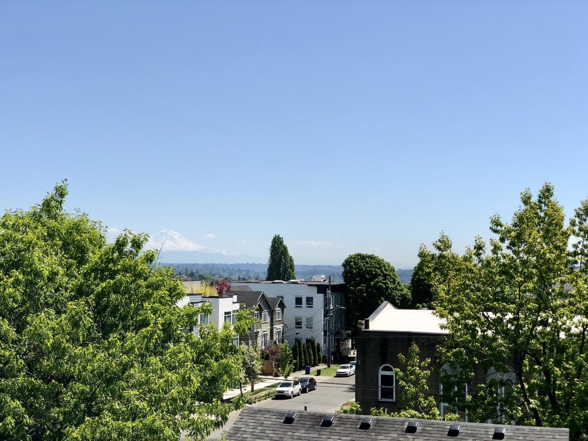 Central Modern Home With Rooftop Seattle Eksteriør billede